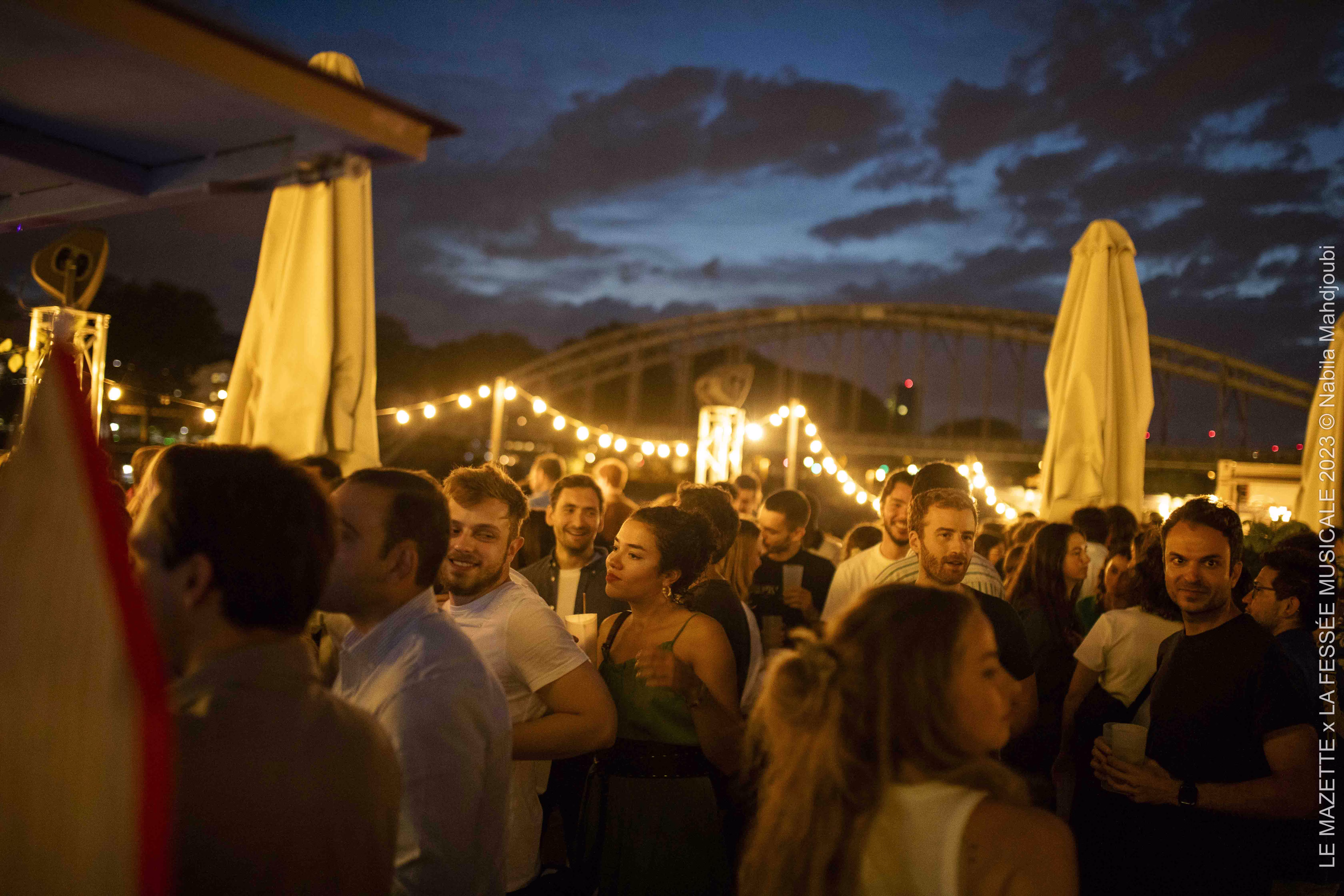 Des soirées d’entreprise et afterworks dans un cadre festif au bord de la Seine.
