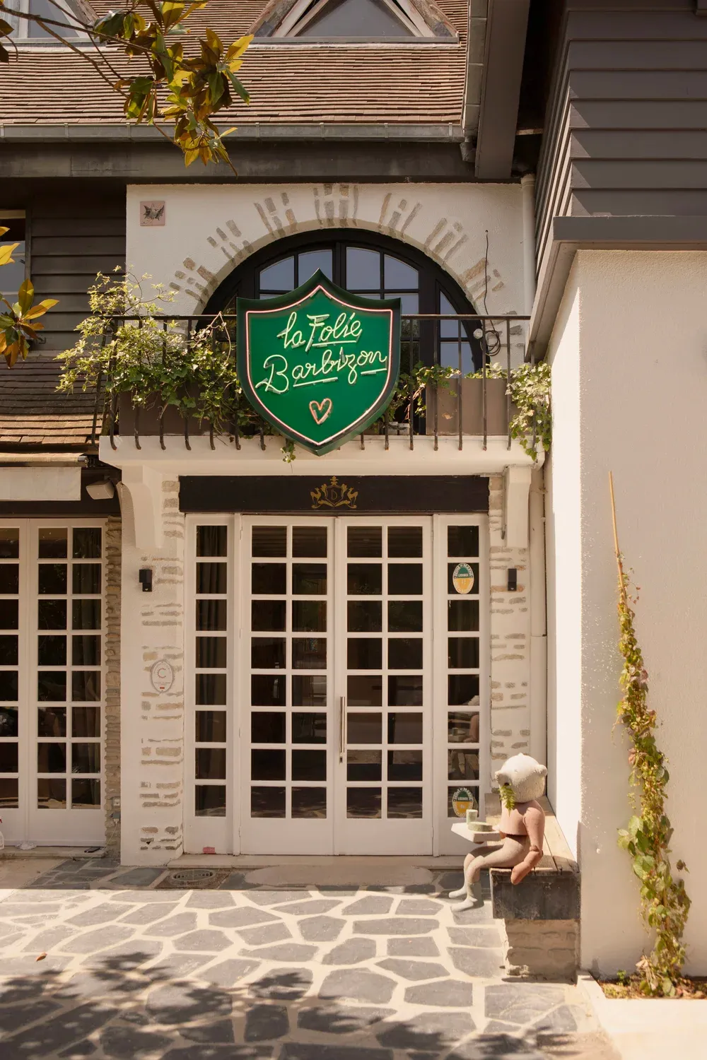 Porte d'entrée - Folie Barbizon