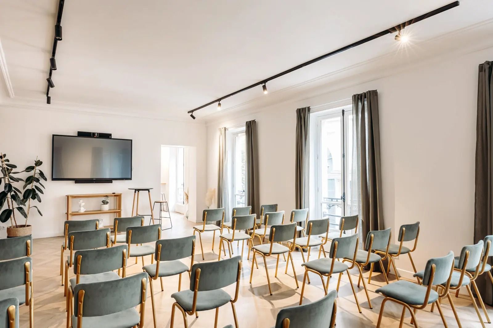 Appartement aménagé pour accueillir différents événements professionnels